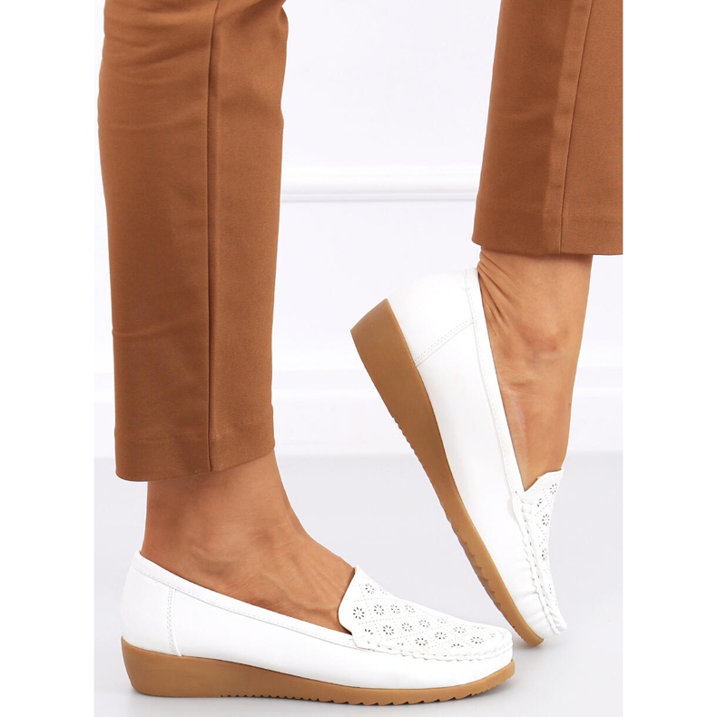 Cukki White openwork loafers for women 2