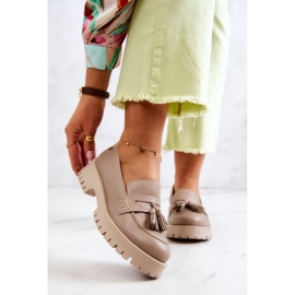 Women's leather shoes Fringes Maciejka 05497-04 Beige 2 Women's leather shoes Fringes Maciejka 05497-04 Beige 2