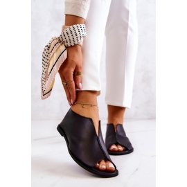 Leather shoes with a zipper Nicole 2718/001 Black 1