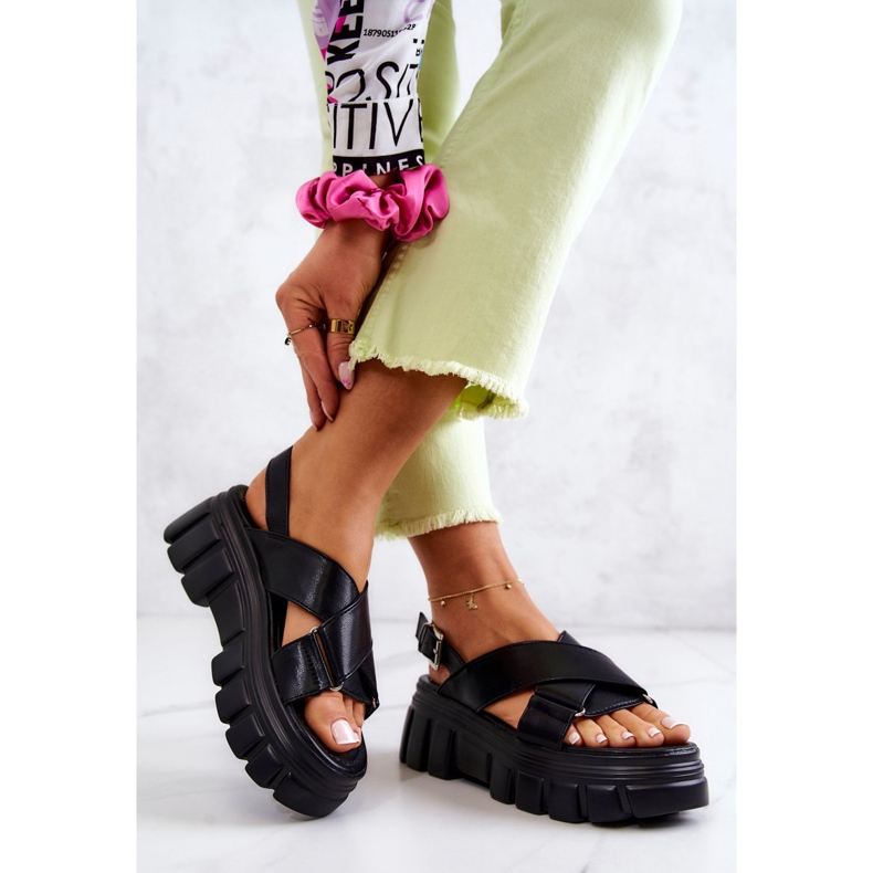 PE1 Leather Sandals On The Black Betti Platform 2