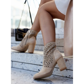 Openwork boots Lewski Shoes 3166 Beige 1
