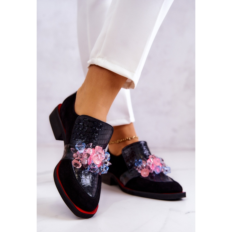Suede Shoes With Black And Red Davine Decoration 2