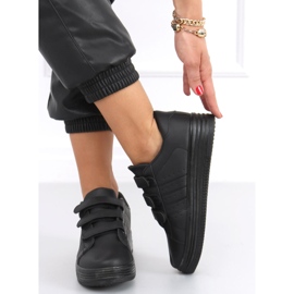 Saanvi Negro Velcro sneakers black 1
