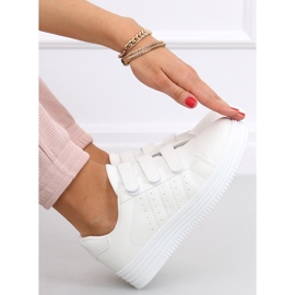 Saanvi Blanco sneakers with velcro white 1