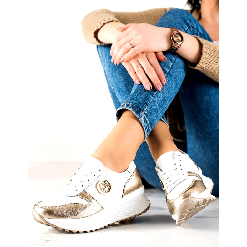 Women's sports shoes tied Filippo DP3547 / 22 WH GO White golden 3