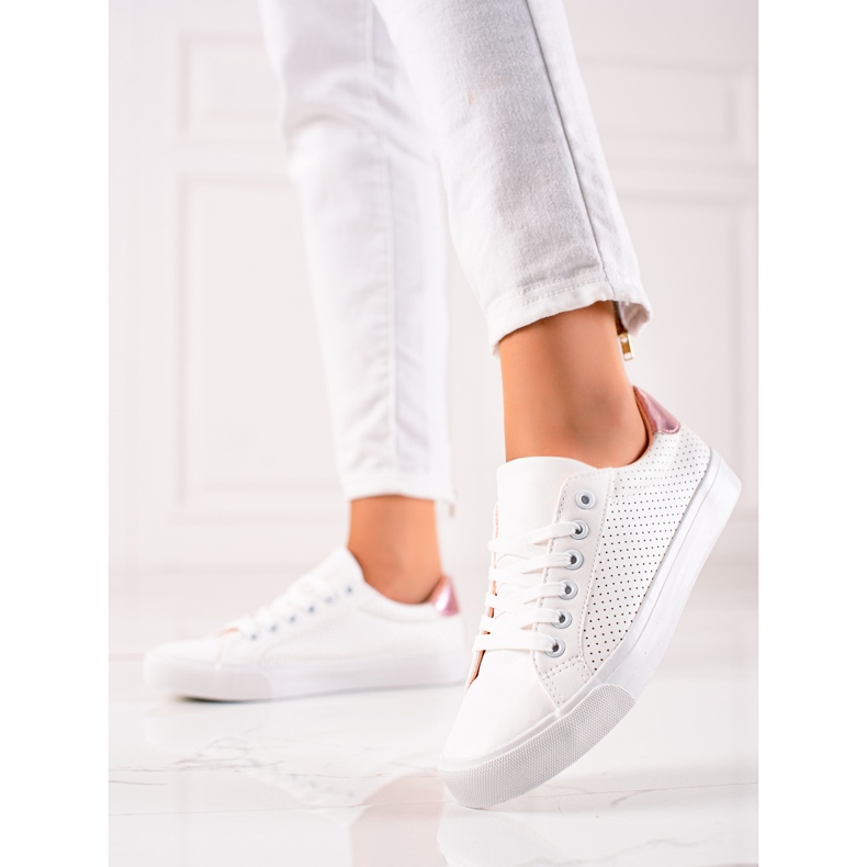 Mckeylor Classic white sneakers 1