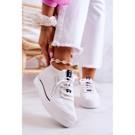 Women's sports shoes sneakers GOE JJ2N4164 White 1