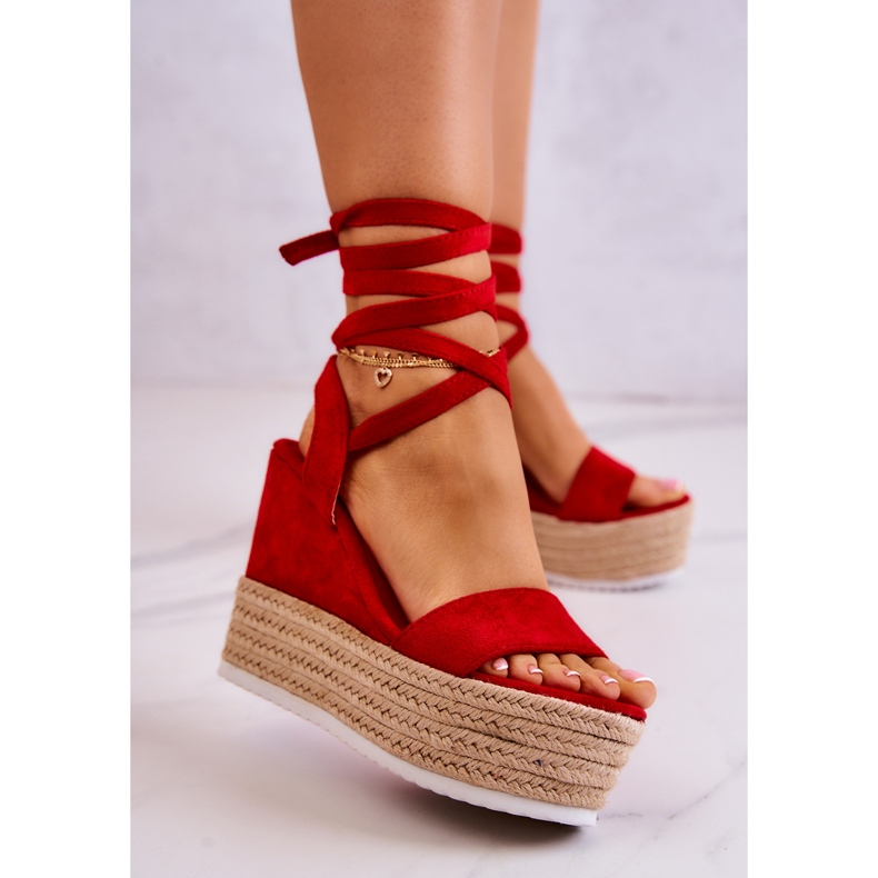 FW1 Lightweight Tied Sandals On A Red Marriett Wedge 2