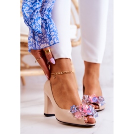 Leather Pumps With Beige Dayane Ornament 1