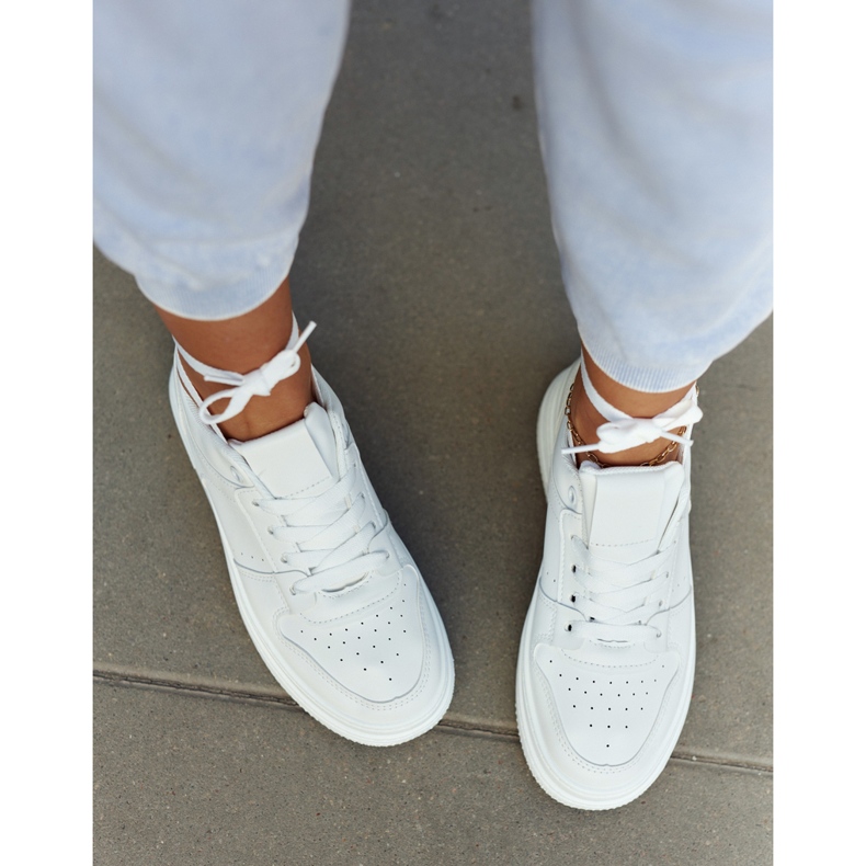 FG2 Women's Sport Shoes White New Haven 2