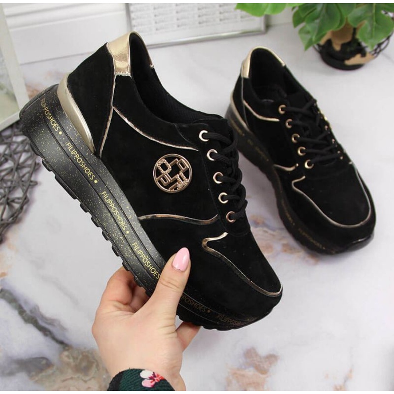 Leather sneakers on the platform Filippo W PAW330 black 1