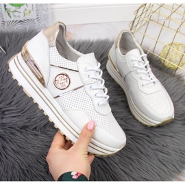 Leather sneakers on the platform Filippo W PAW332 white 1