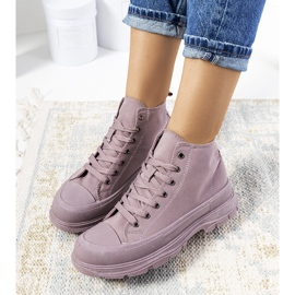 Violet ankle-high sneakers on the Boyes platform 1