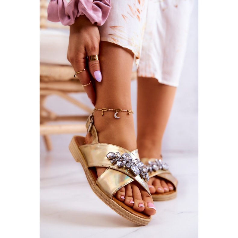 FW1 Comfortable Women's Sandals With Golden Irvine Decoration 1