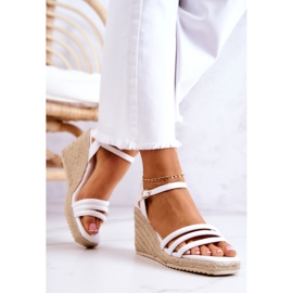 FJ1 Louisiana White Sandals On A Wedge 2