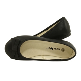 Black ballerina shoes with a black bow 4