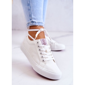 Women's material sneakers Cross Jeans JJ2R4050C White 2
