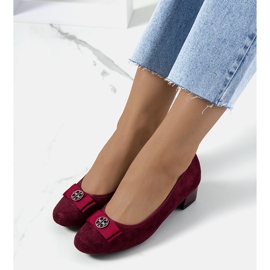 Shiny maroon pumps from Baten red 1