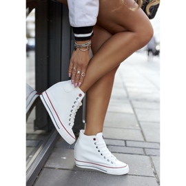 Leather Sneakers On Wedge Cross Jeans II2R4024 White 2