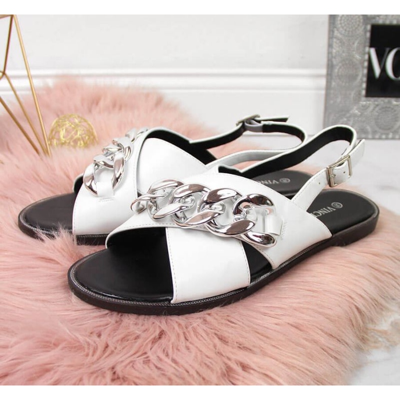 Sandals with chain Vinceza W JAN116B white 2