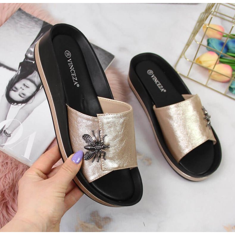 Wedge slippers with an insect Vinceza W JAN118B golden 1