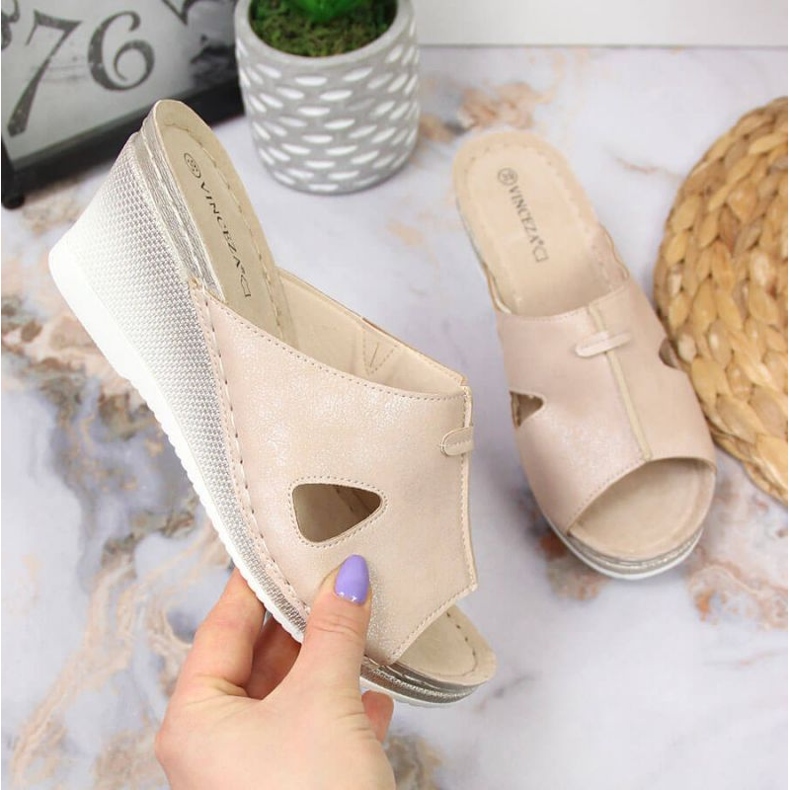 Wedge slippers Vinceza W JAN105 beige 1