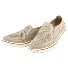 Comfortable Sports Shoes On the Jezzi Platform 20PB08-1653 beige golden 3 Comfortable Sports Shoes On the Jezzi Platform 20PB08-1653 beige golden 3