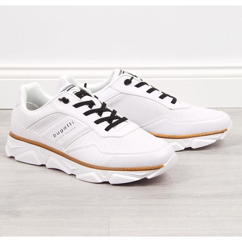 Bugatti online sports shoes