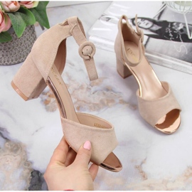 Sandals on the Vinceza W JAN96D beige post 1