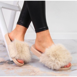Vinceza W JAN97B beige furry slippers 2