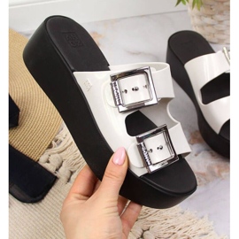 Rubber slippers on the Zaxy W INT1707 platform white 1