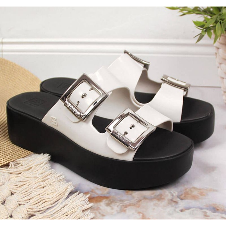 Rubber slippers on the Zaxy W INT1707 platform white 2