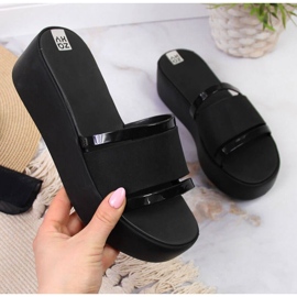 Rubber slippers on the Zaxy W INT1708B platform black 1