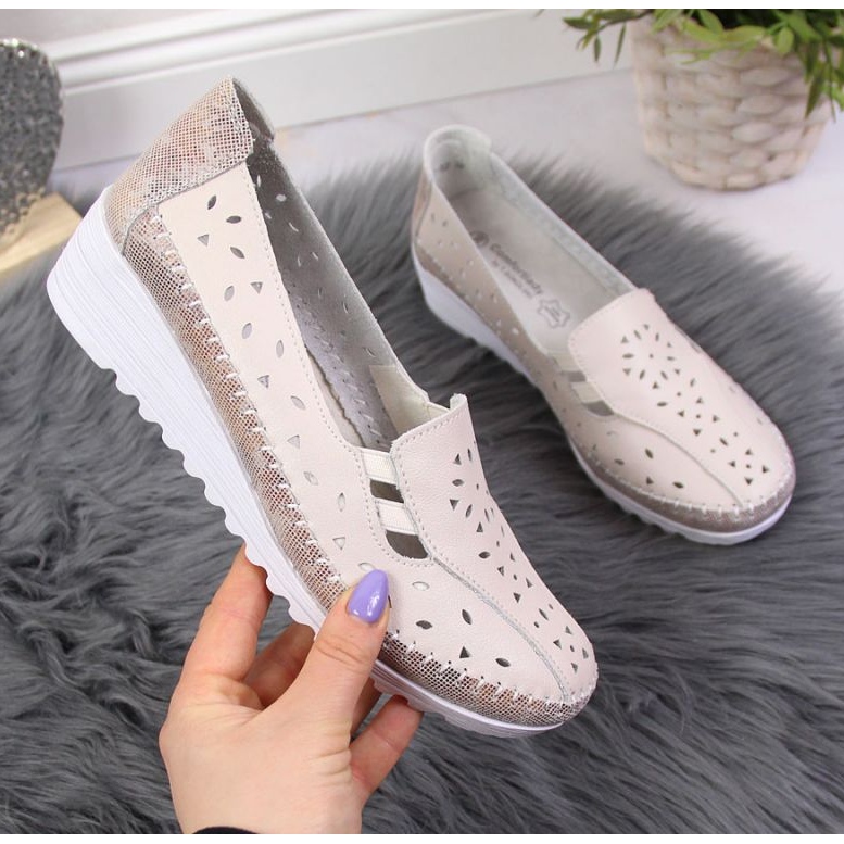 Leather wedge shoes beige T.Sokolski W SCA156 1