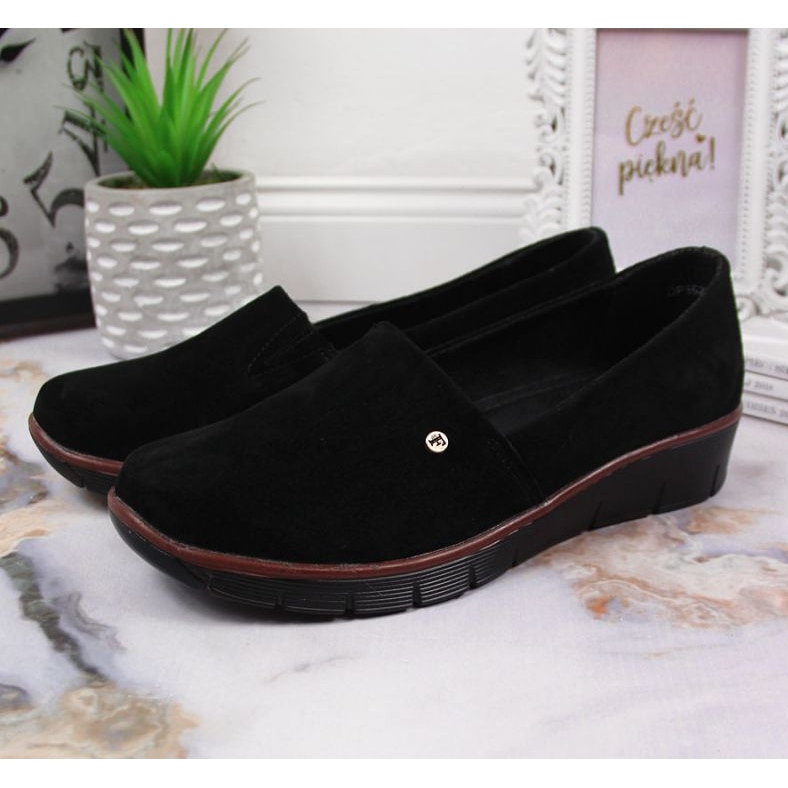 Leather shoes on the wedge Filippo W PAW343A black 2