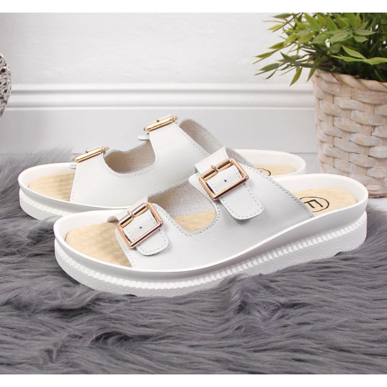 Leather slippers with buckles Filippo W PAW346B white 2