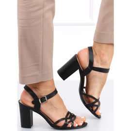 Rania Black high-heeled sandals 2