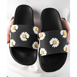 TRENDI Black Slippers With Daisies 2