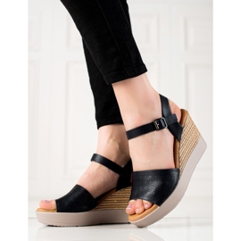 Clowse Light sandals on a wedge heel black 1