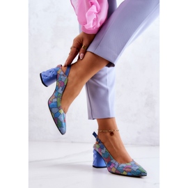 Leather Pumps On A Bar Maciejka 05427-06 Multicolor blue 2