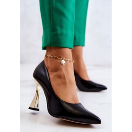 Fashionable Leather Pumps Lewski Shoes 3083 Black and Gold 2