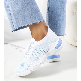 Daniela sports sneakers in white and blue 2