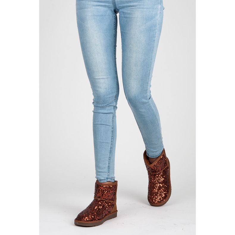 Torna Shiny muklukes brown 2