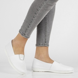 Leather slip-on shoes Filippo DP2134 / 21 Wh white 1