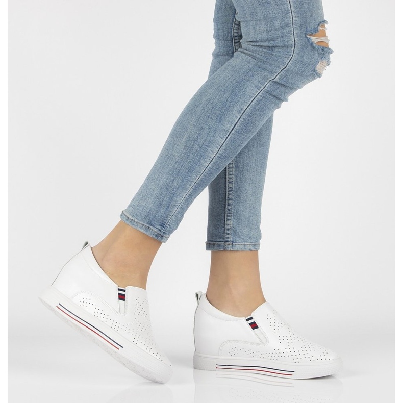 Leather shoes Filippo DP1356 / 21 Wh white 1