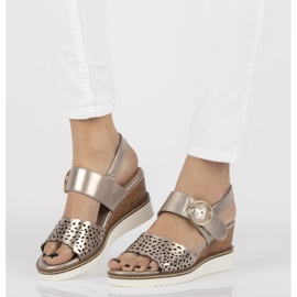 Sandals on the wedge Filippo DS2077 / 21 Go golden 1