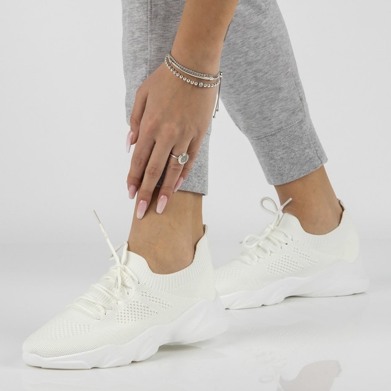 Women's sneakers Filippo DTN2184 / 21 Wh white 1