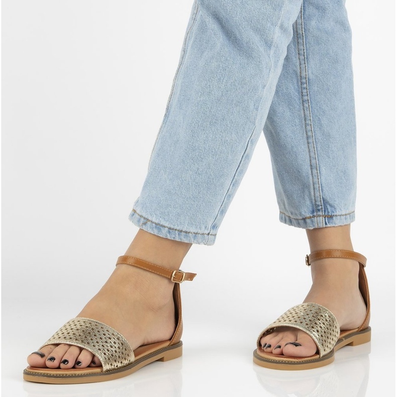 Filippo DS2102 / 21 Go Br brown sandals golden 2