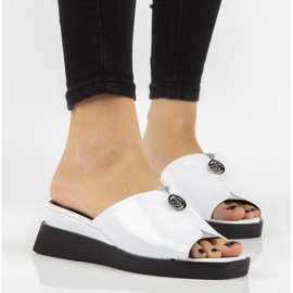 Filippo DK2351 / 21 Wh white slippers 1