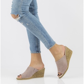 Leather slippers Filippo DK2143 / 21 Sd heather-beige multicolored pink 1